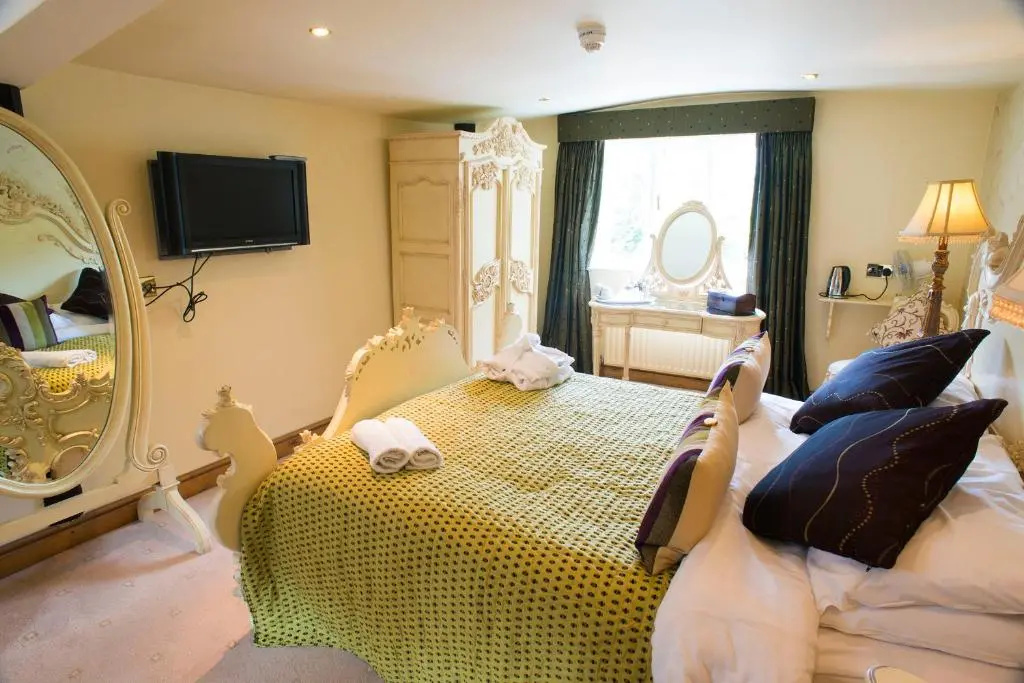 The Angel Hotel