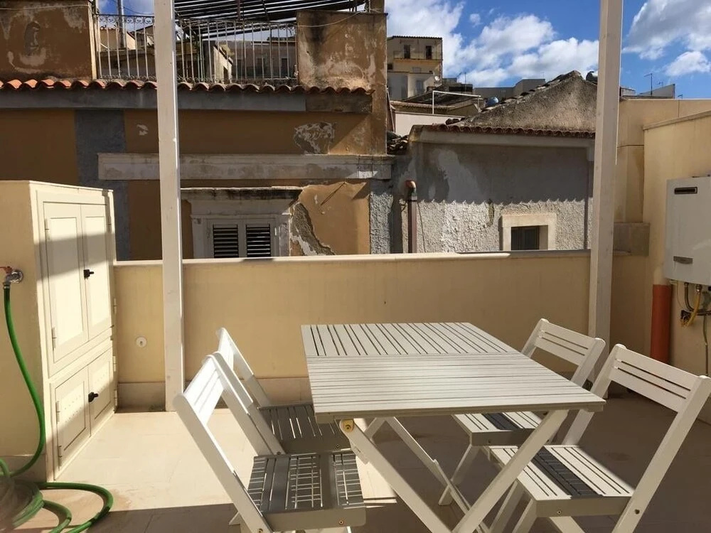 L'escalier, in the Heart of Baroque Noto