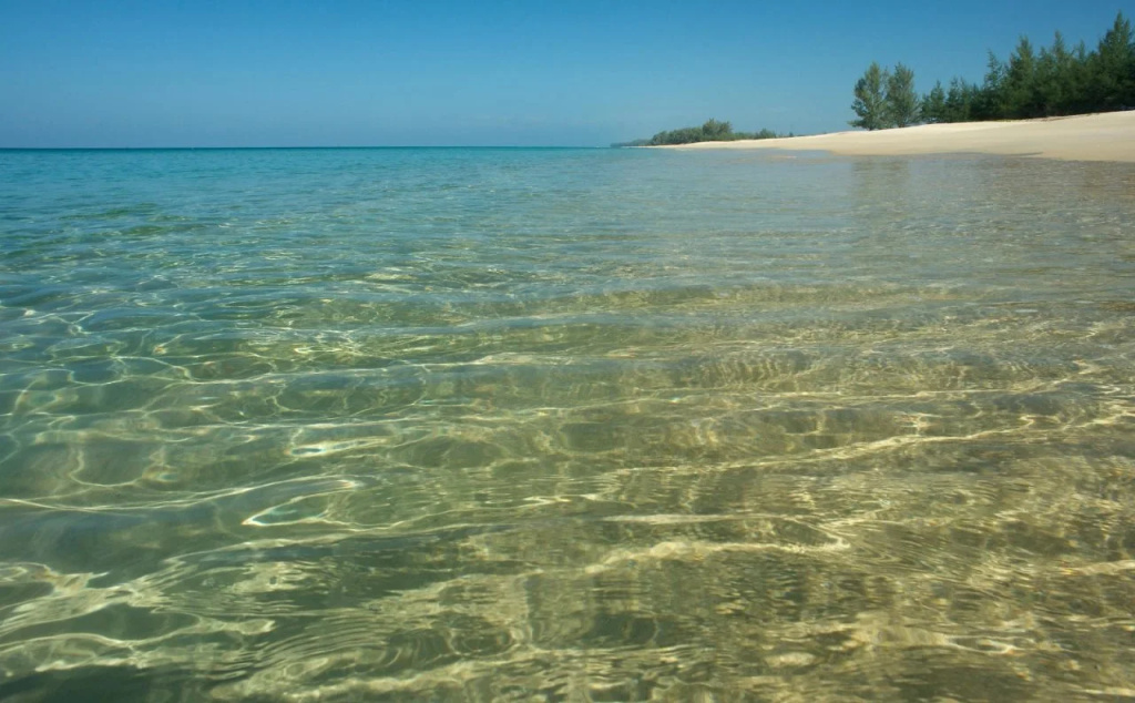 Wanakarn Beach Resort & Spa