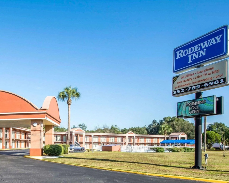 OYO Hotel Mustang Silver Spring FL