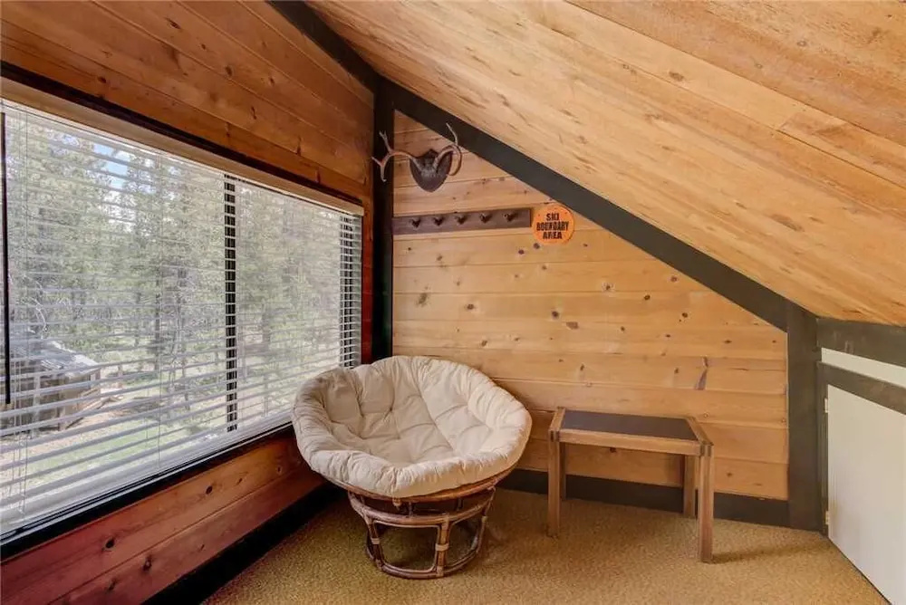 14 Pole House