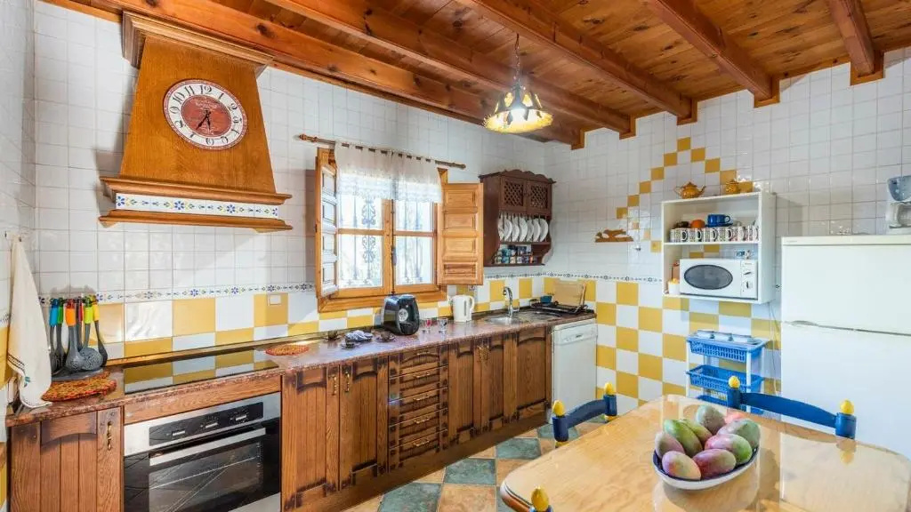 Casa La Noria Iznate by Ruralidays