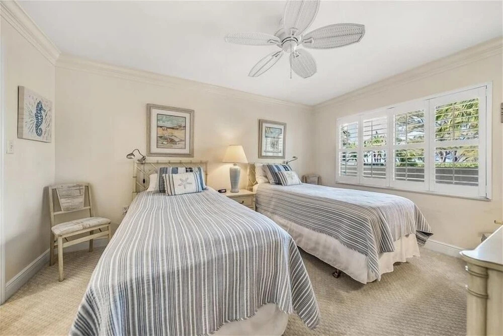 Sea Oats 142 2 Bedroom Home by RedAwning