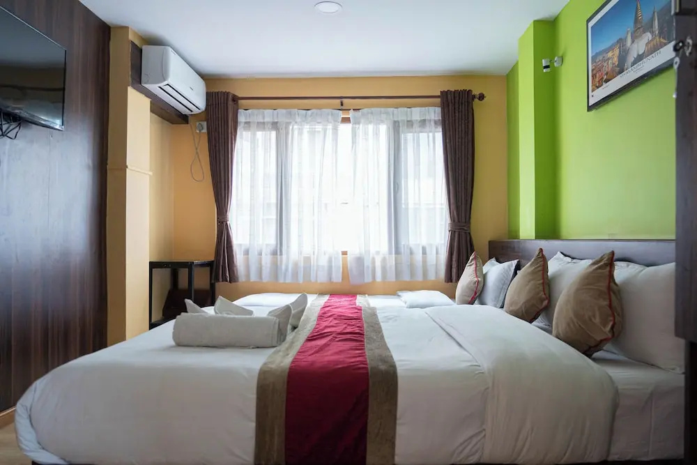 Holiday Hostel