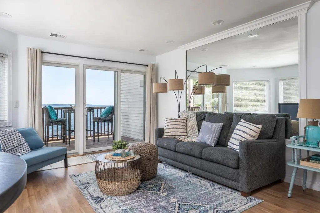 New Listing Beach Bliss 211! Stunning bay view