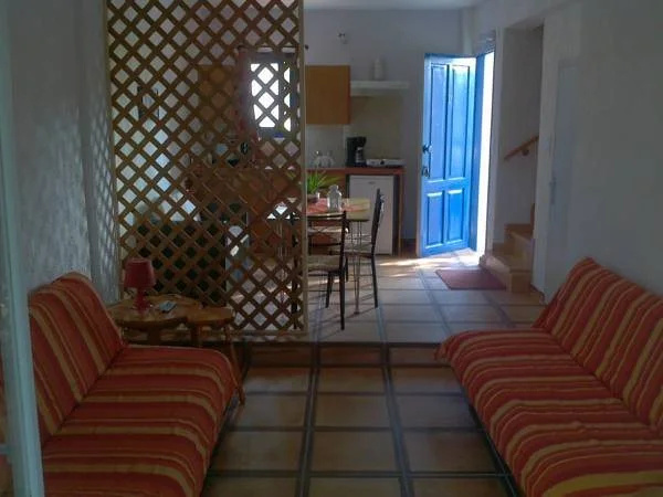 9 Musses Hotel Apartments & Studios