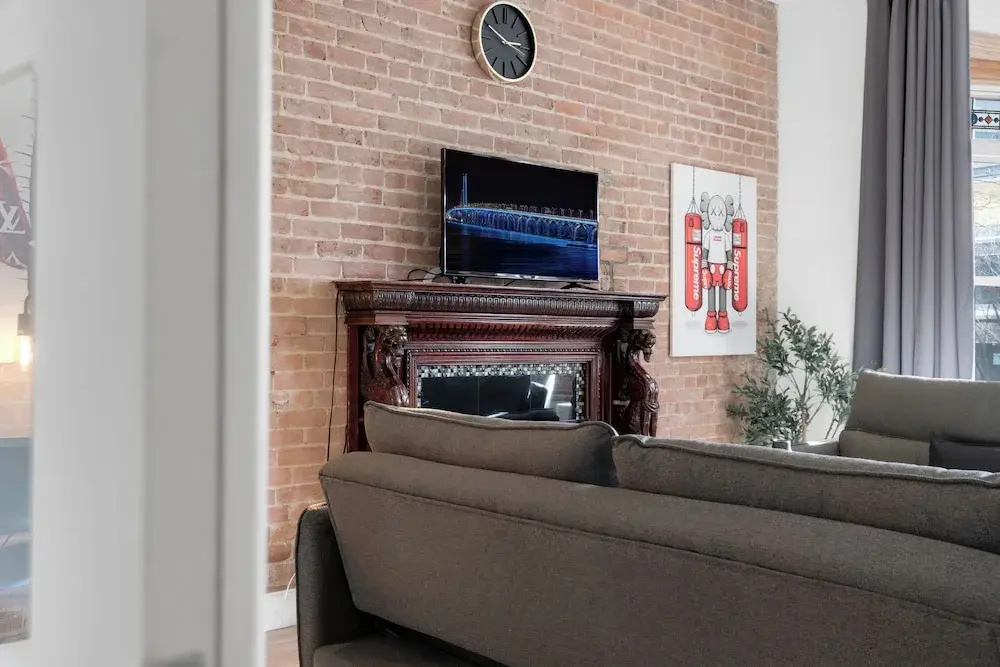LiV MTL Downtown Montreal Spacious Urban Suites