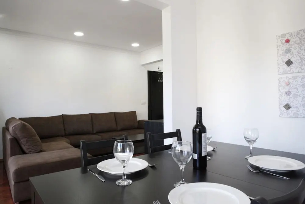 Charming apartment in peaceful Cascais