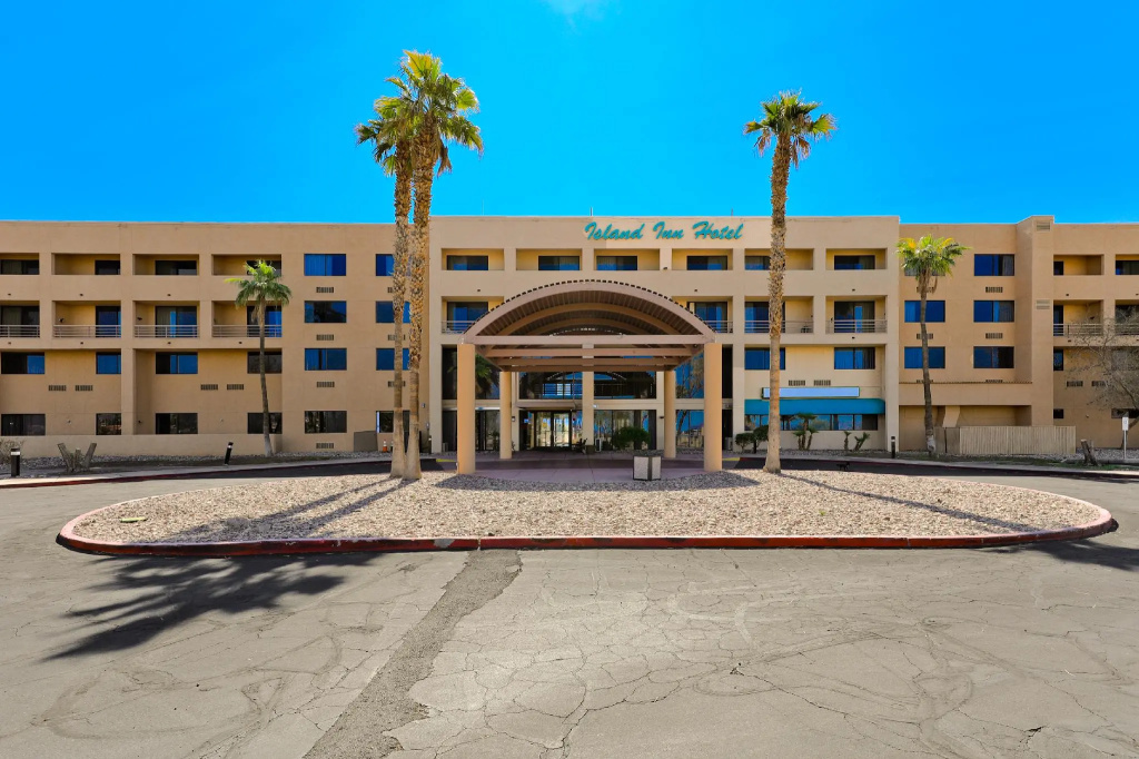 Studio 6 Suites Lake Havasu City AZ
