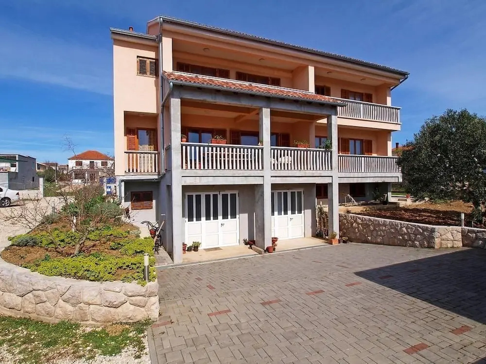 Apartments Jasminka Drage
