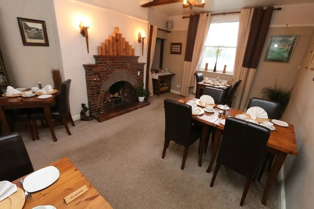 Ternhill Farm House - 5 Star Guest Accommodation with optional award winning breakfast