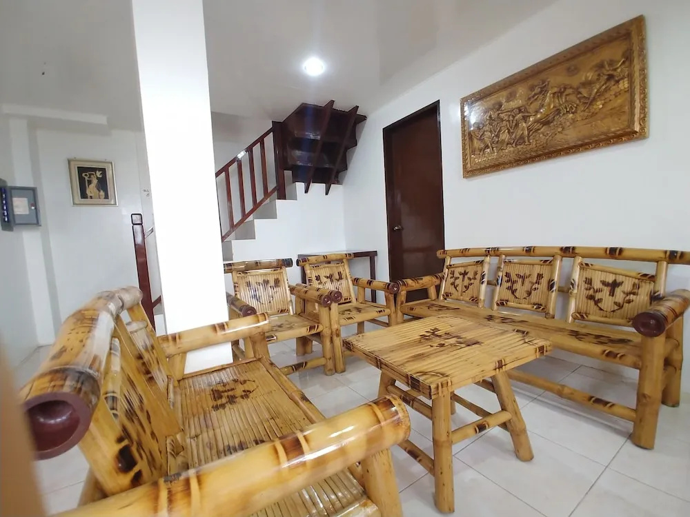 El Veranda Bay Pension House