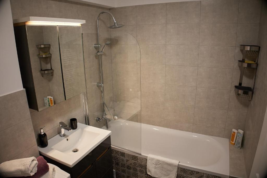 Wings Luxury Suites 2