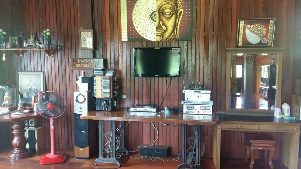 Baan Kaset Bandit
