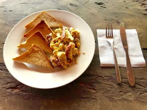 Isla Roots Hostel