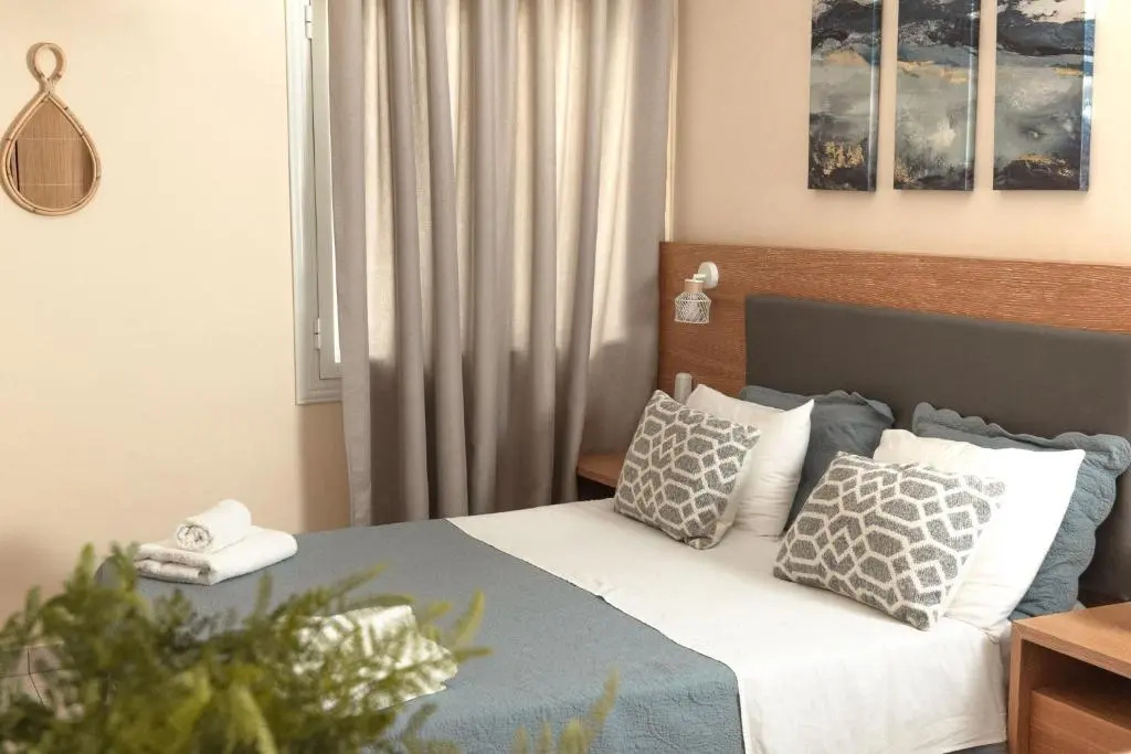 Theano Hotel