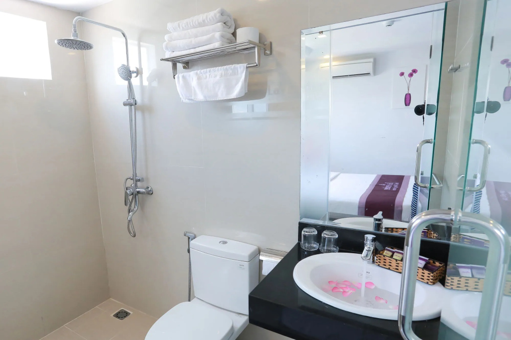 Lavender Nha Trang Hotel