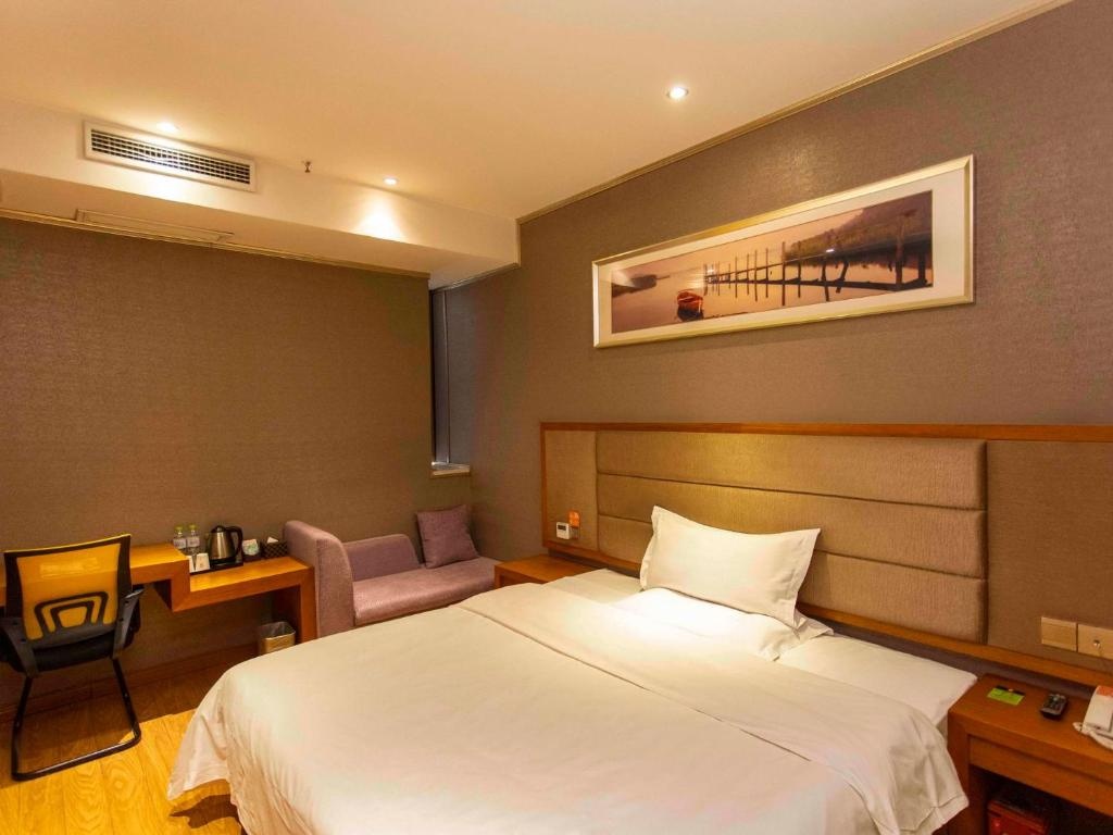 7Days Premium Chongqing Qibo Center Jintong Road Light Railway Station Branch