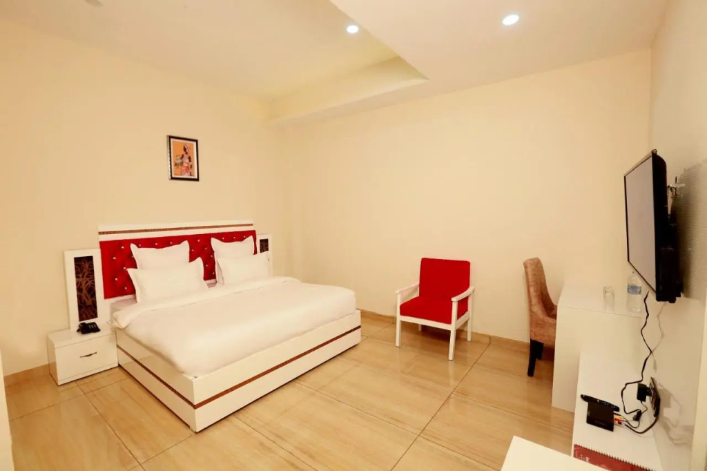 Hotel The Spades Zirakpur