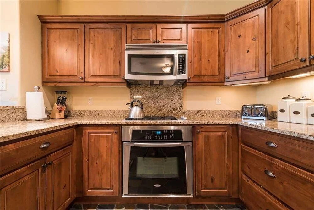 6307 Bear Lodge, Trappeur's Crossing Apartment 3