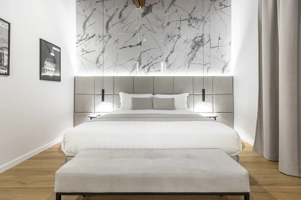Home at Rome Luxury Navona Guesthouse