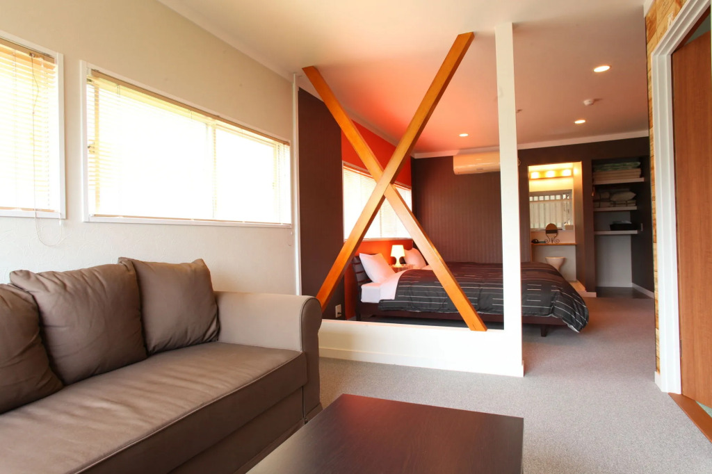 Beach Commune Simploose (Adult Only)