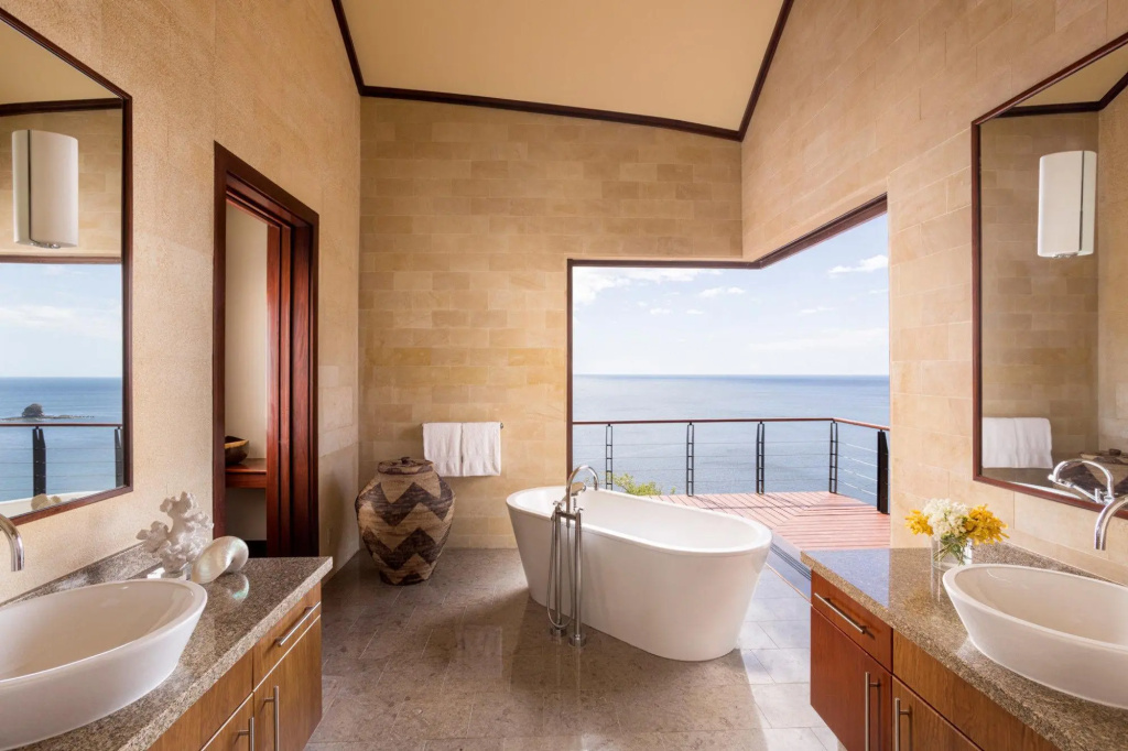 Four Seasons Resort Peninsula Papagayo, Costa Rica