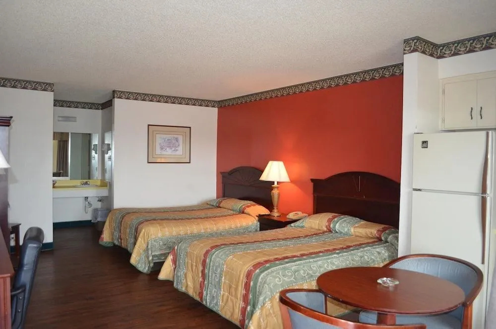 Granbury Inn and Suites