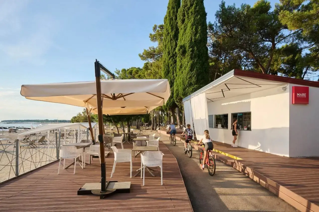 Hotel Pelegrin Plava Laguna