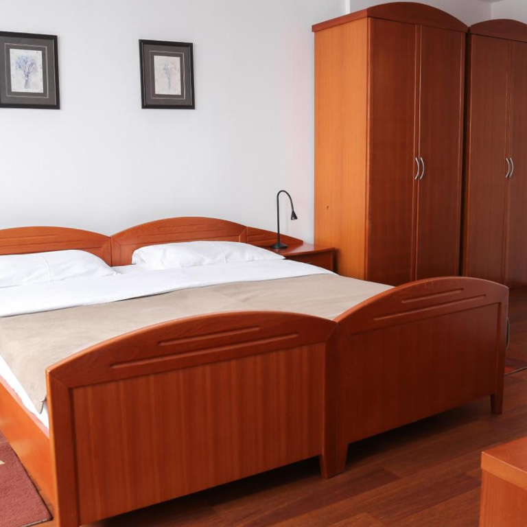 Hotel Srbija-FREE PARKING