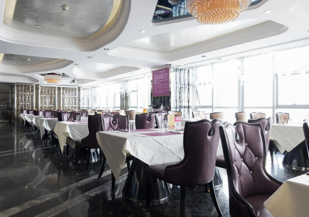 Modern Classic Hotel