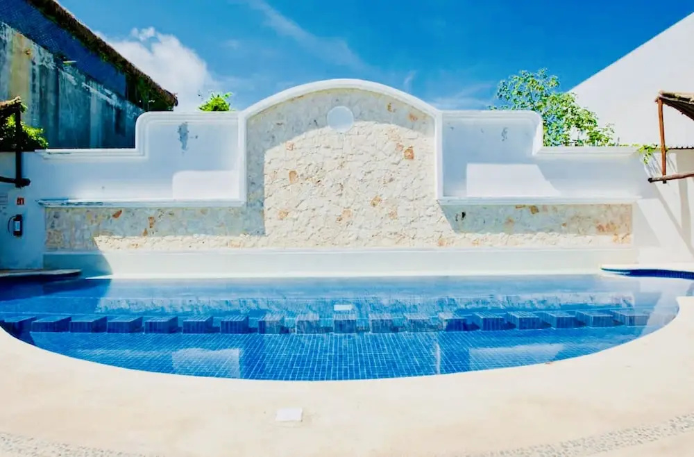 Playacar - Superior Budget Room With Swimming Pool Air Conditioning and Parking