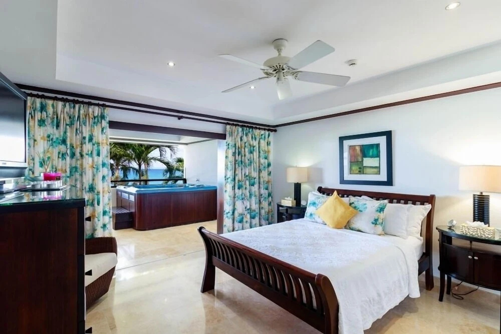 Coral Cove 5 - Condo Shutters