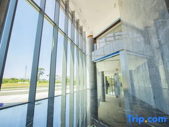 Sea View Art Hotel (Rizhao Duodao Sea Store)