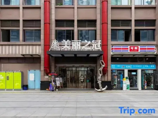 Junlan High-rise River View Homestay (Chongqing Jiefangbei Area Hong Ya Dong)