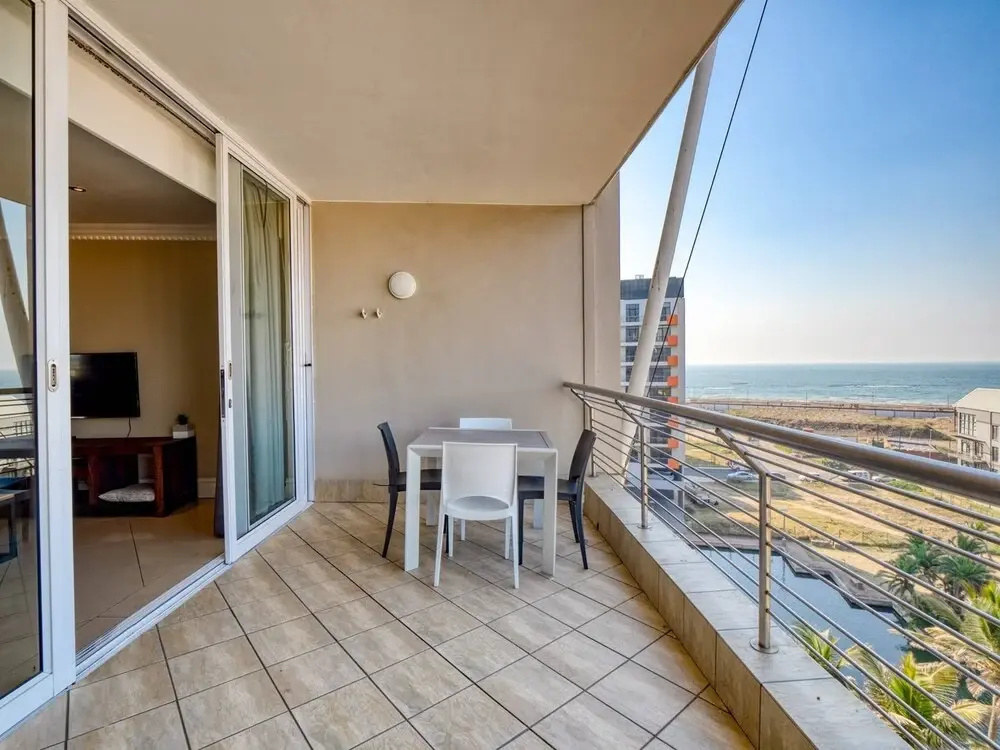 Luxury 2 Bedroom Durban Point Waterfront Apartment