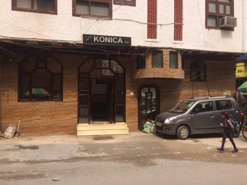 Hotel Konica Deluxe