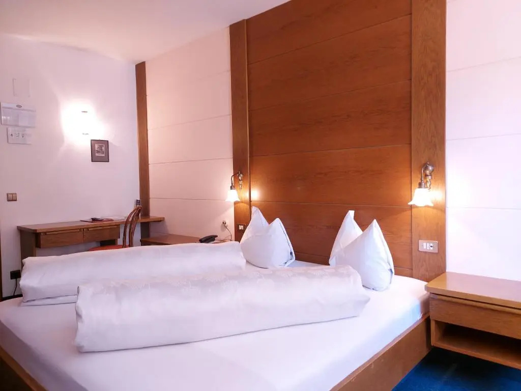 Hotel Schuster