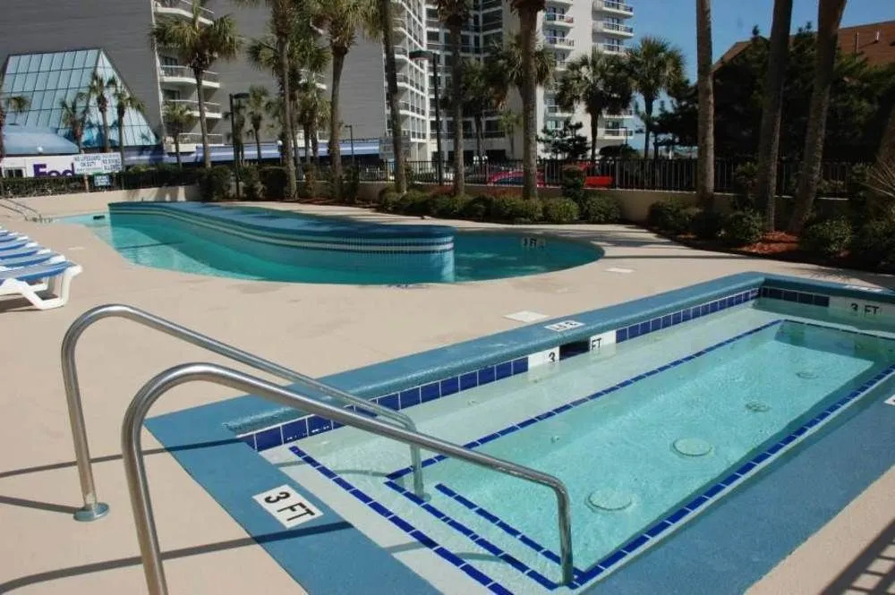 Carolina Winds 602 3 Br Condo by RedAwning
