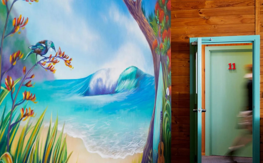 Pacific Coast Lodge and Backpackers