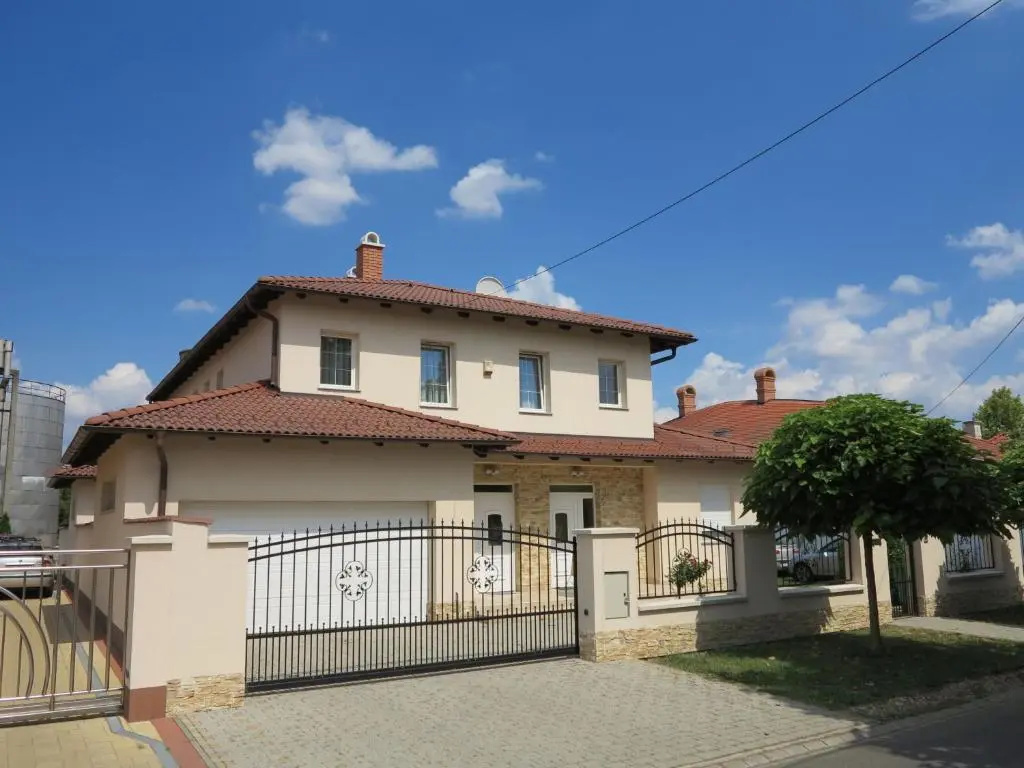 Aura Apartman