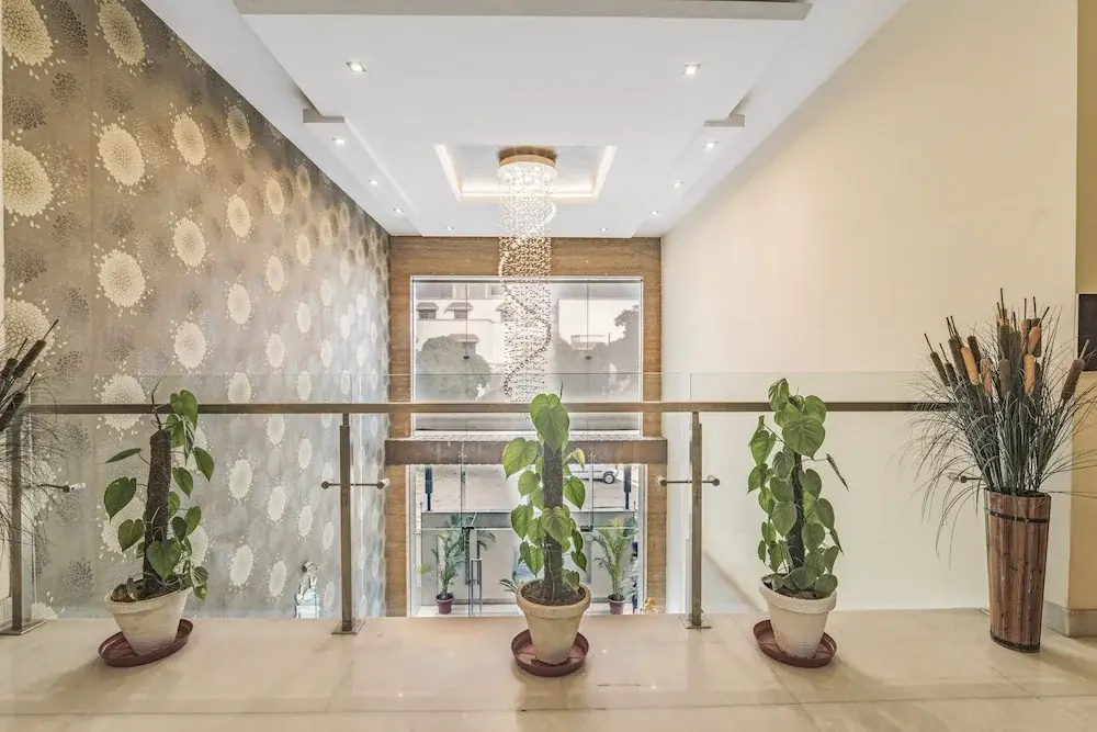 Royal Residence On MG Road