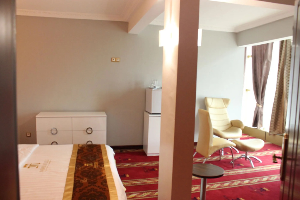 Mbayaville Hotel