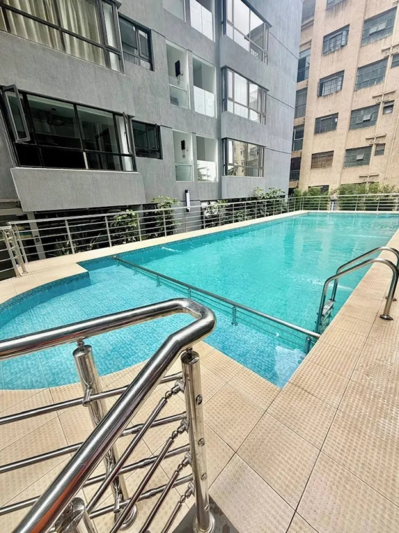 Executive Two Bedroom Neptune Lavington