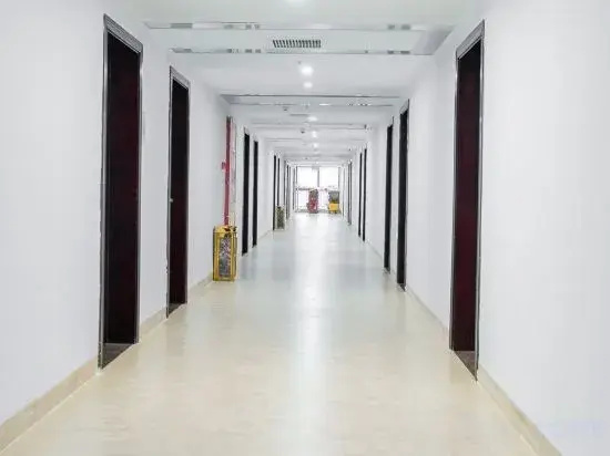Longyan Hongchang Hotel