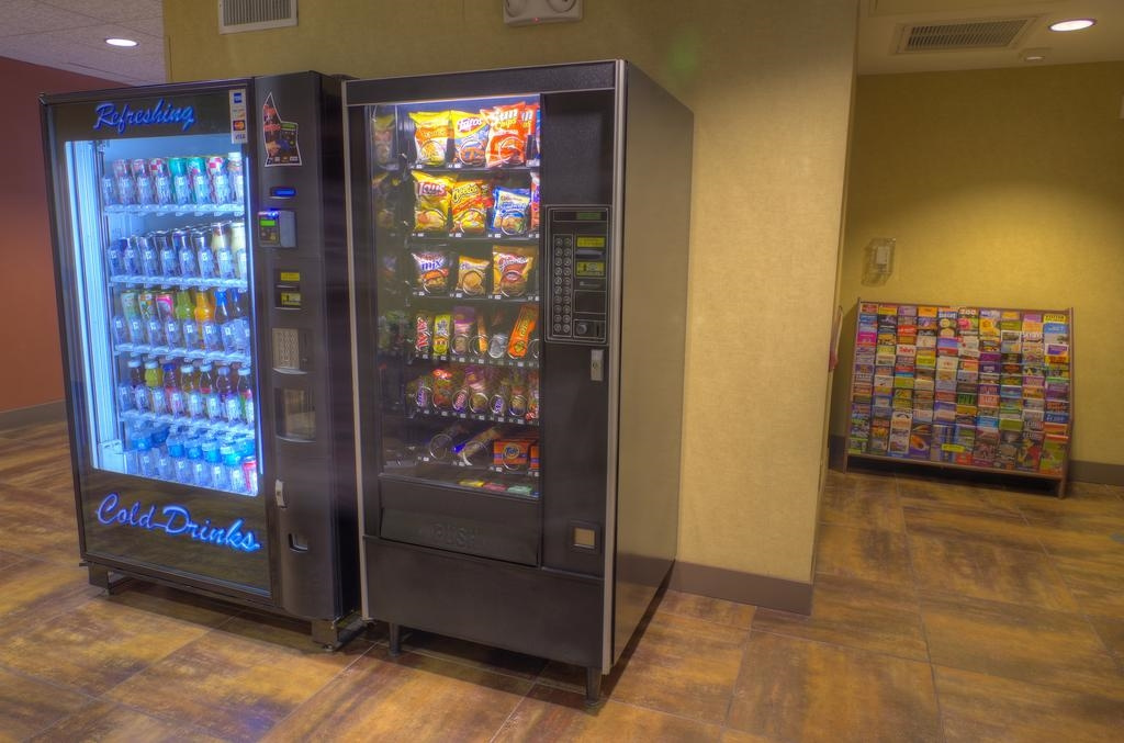 Holiday Inn Express & Suites Phoenix - Midtown, an IHG Hotel