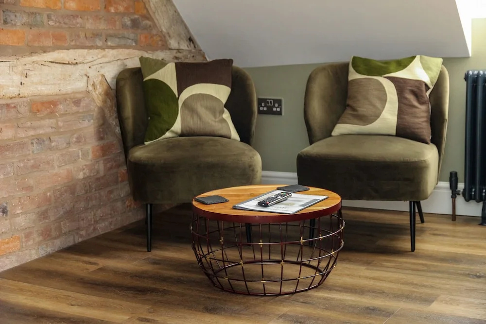 no 12 - Stunning Self Check-in Apartments in Worcester Centre