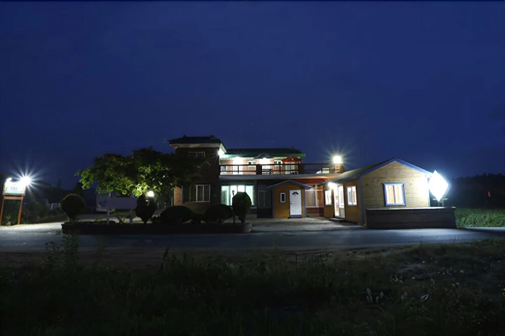 Taean (Anmyeondo) Angel Resort