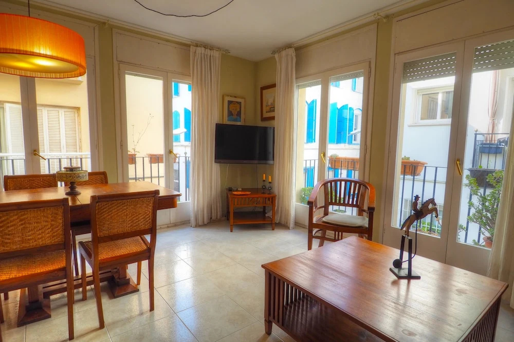 Center Family Apartment