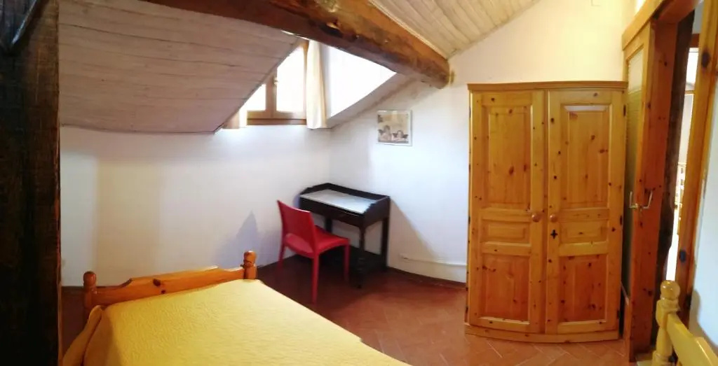 DELIZIOSO ATTICO CON AMPIO TERRAZZO e GARAGE A DUE PASSI DAL MARE e DALLE CINQUETERRE LT-0485